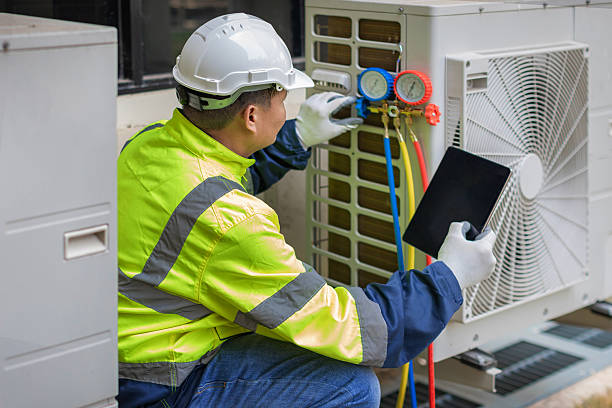 Professional Ac Installation technician working in Mount Hermon, VA